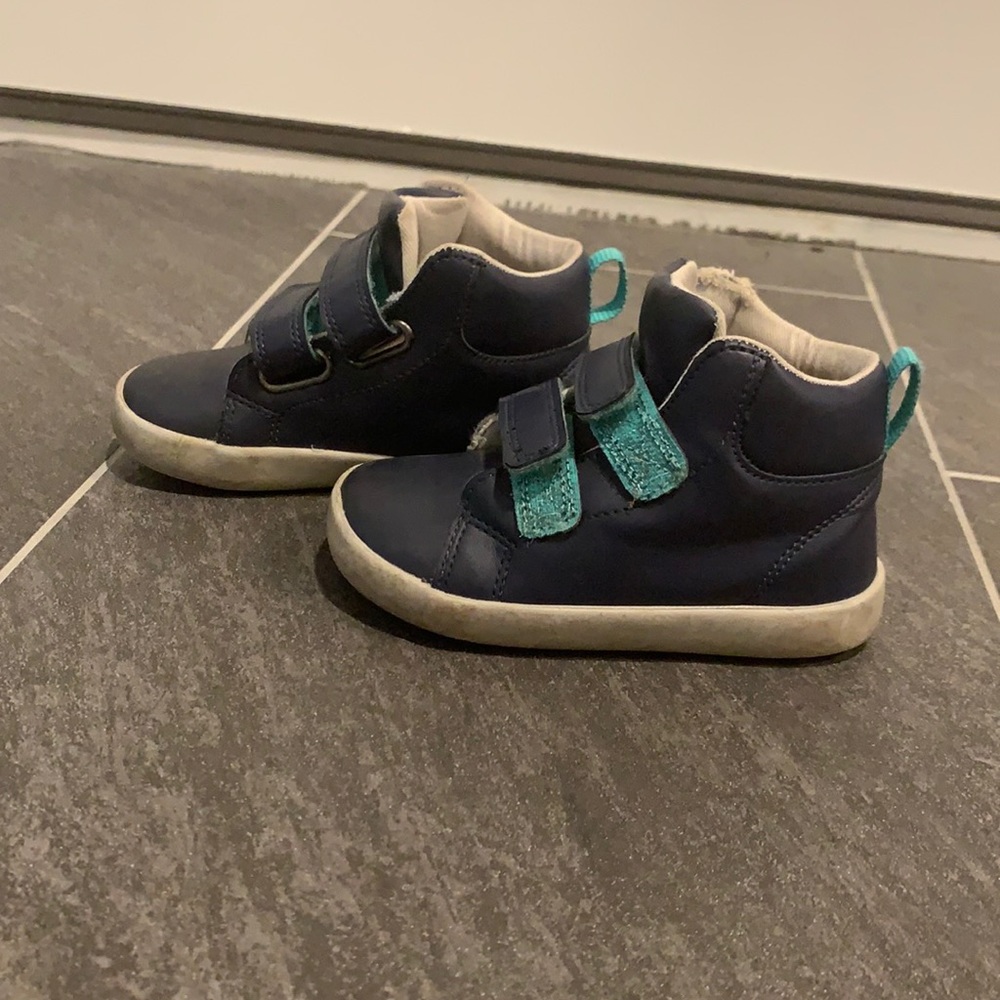 Ten Little Sneakers